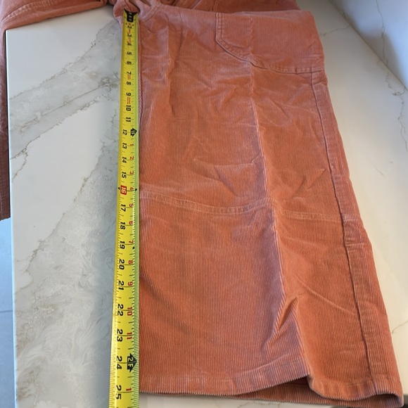 Everlane Corduroy Barrel Utility Trousers. - Picture 5 of 6